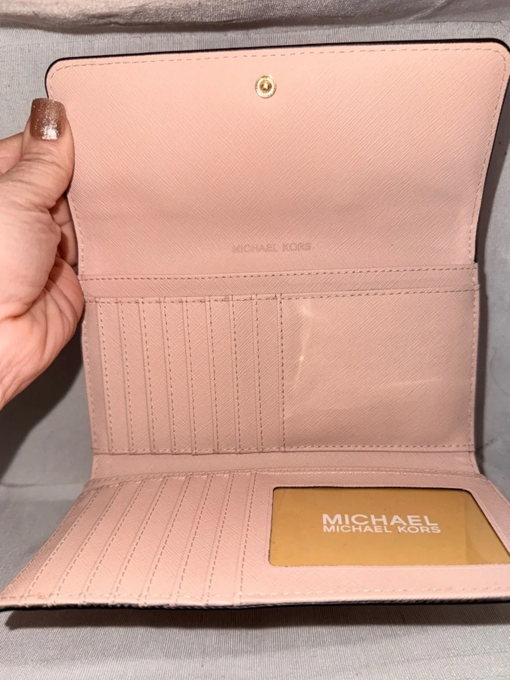 ✨ NWOT Michael Kors Jet Set Travel Large Trifold Leather Wallet Blush Pink ✨